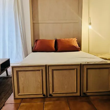 Daire Studio Agreable De 39m2 Avec Terrasse 15m2 *